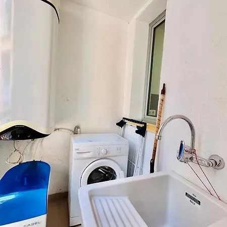 Rambla Vella Apartment *